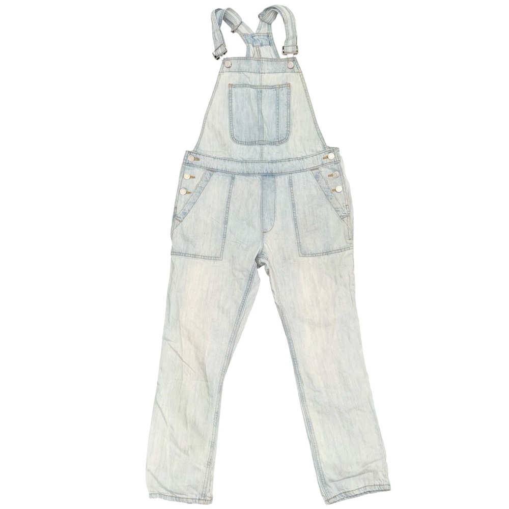Gap women's‎ light blue slouchy denim overalls. Size small.